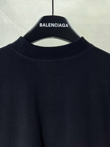 Balenciaga 261