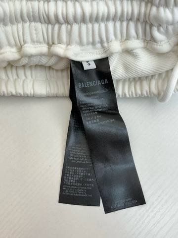 Balenciaga 596