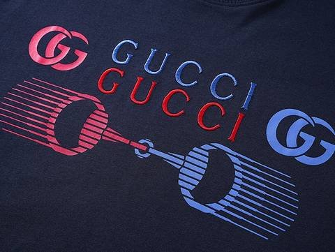 Gucci 484