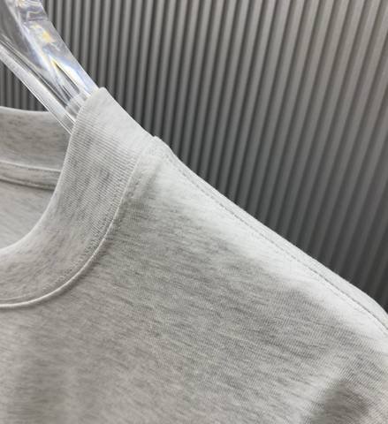 Off-White 68