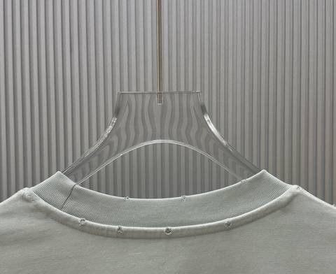 Off-White 257