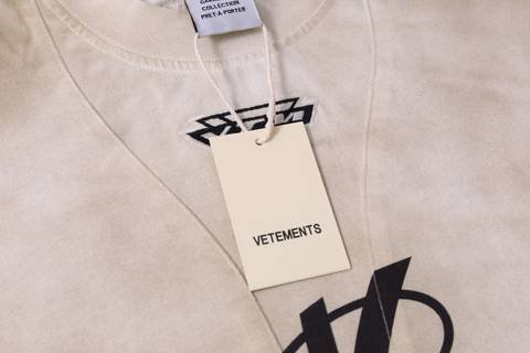 Vetements 220