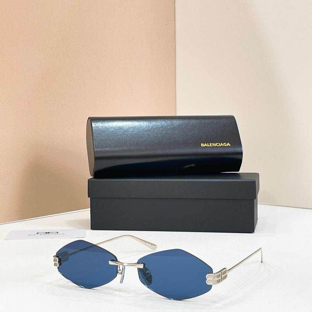 Gafas Balenciaga 17