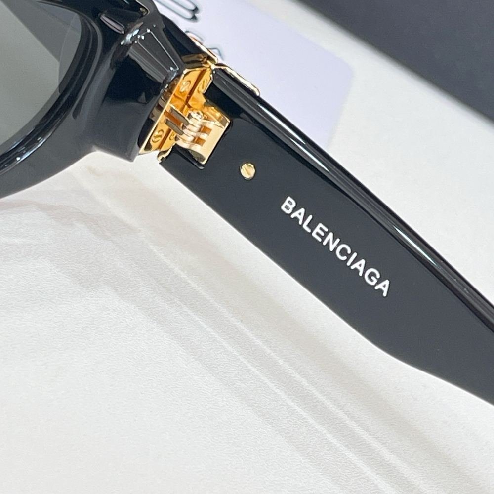 Gafas Balenciaga 52