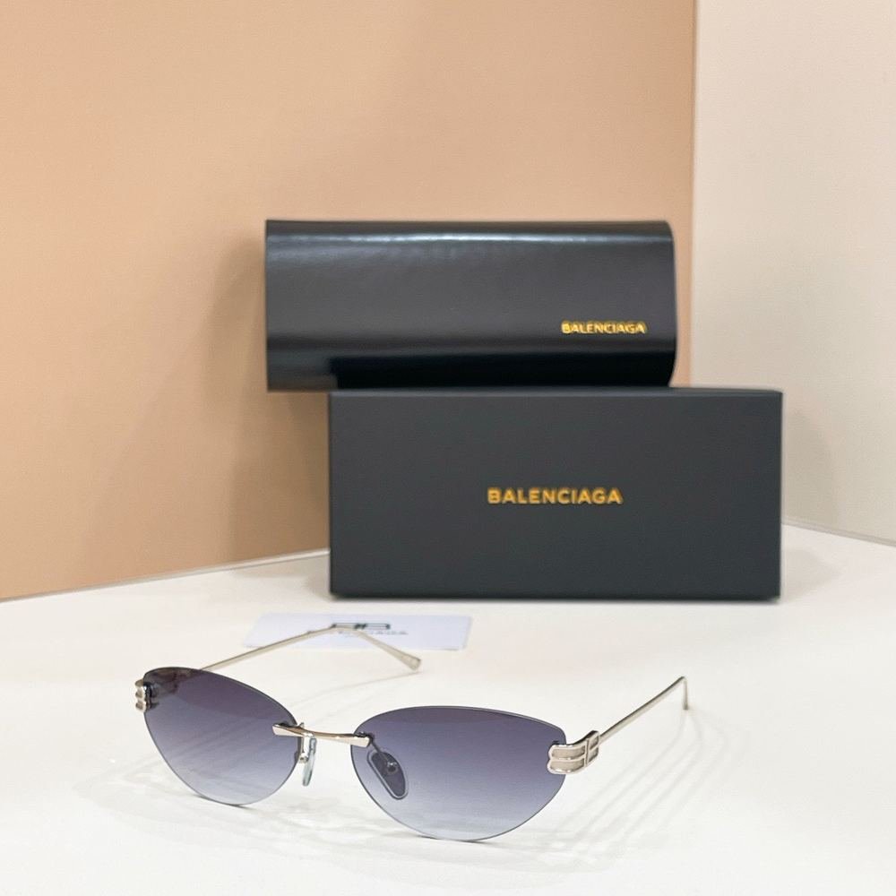 Gafas Balenciaga 82