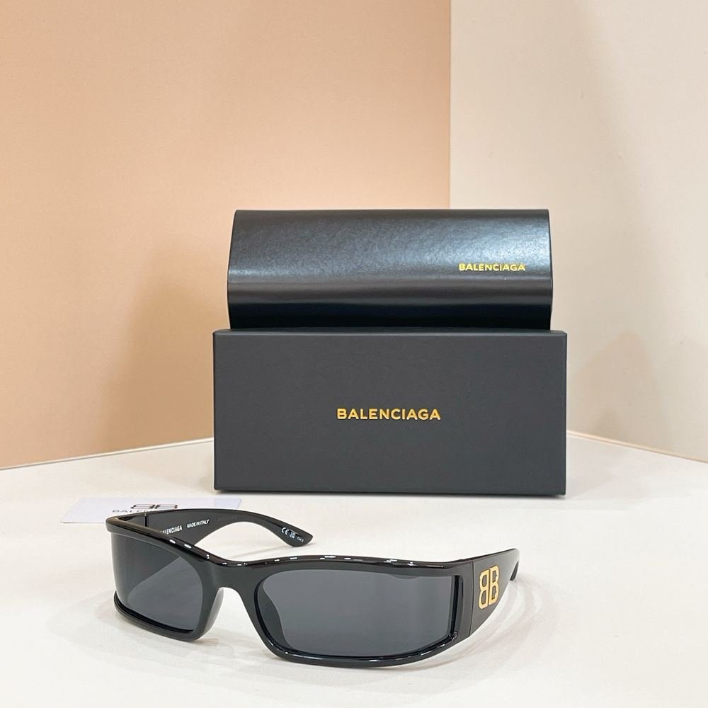 Gafas Balenciaga 104