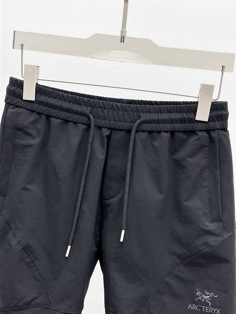Pantalones Cortos 156
