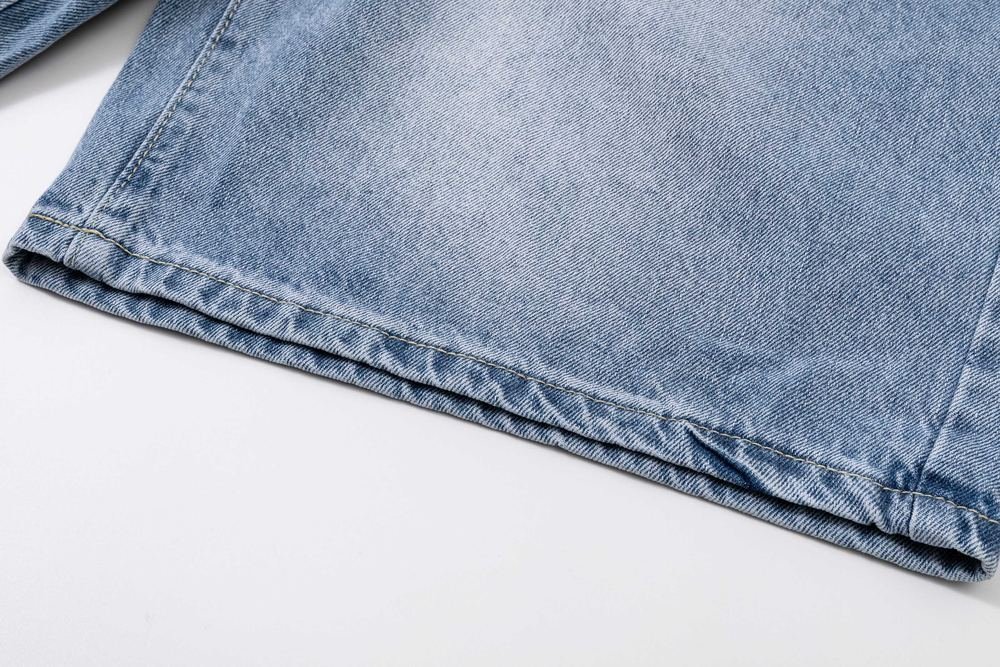 Pantalones Cortos 714