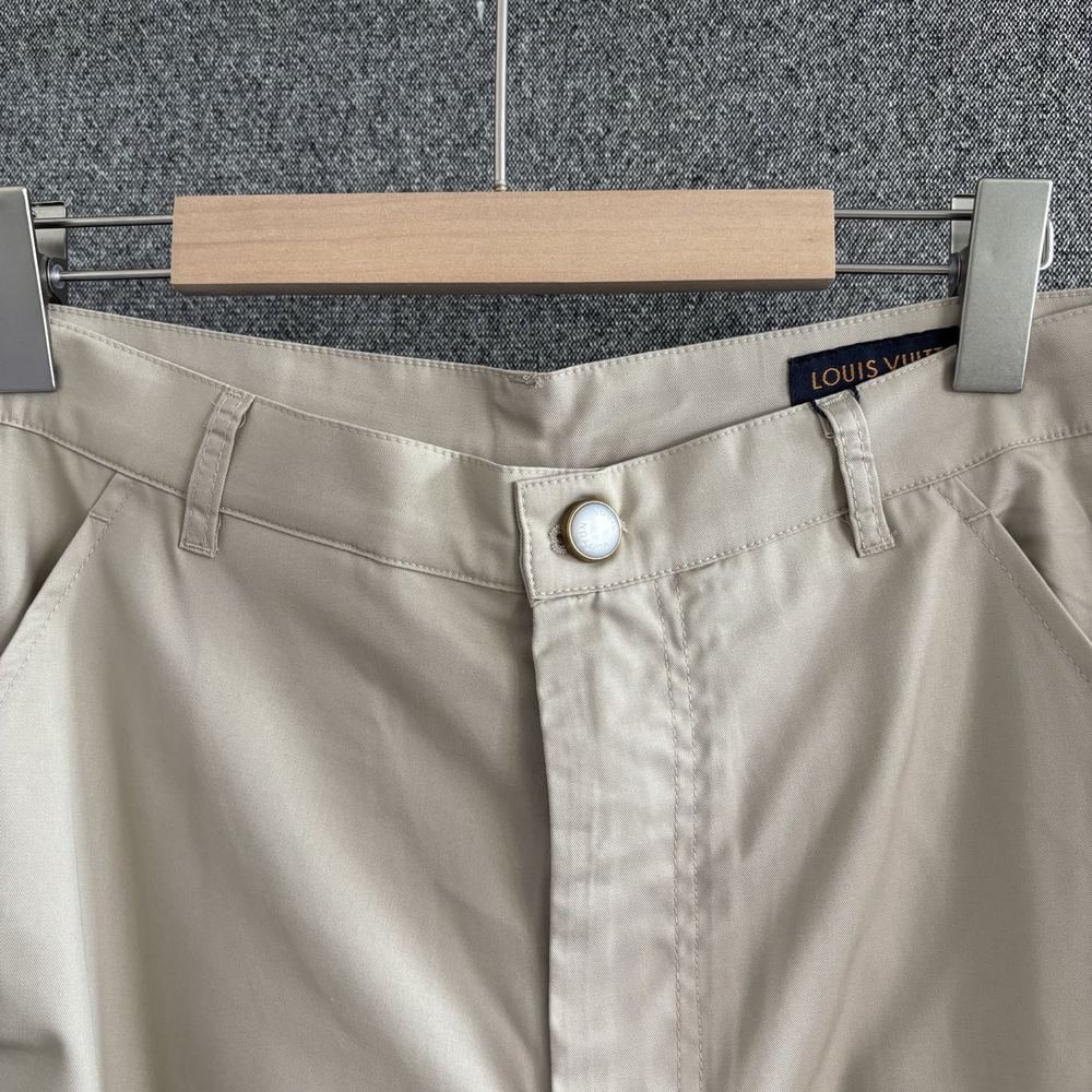 Pantalones Cortos 907