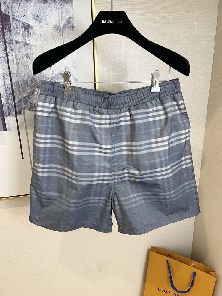 Pantalones Cortos 989