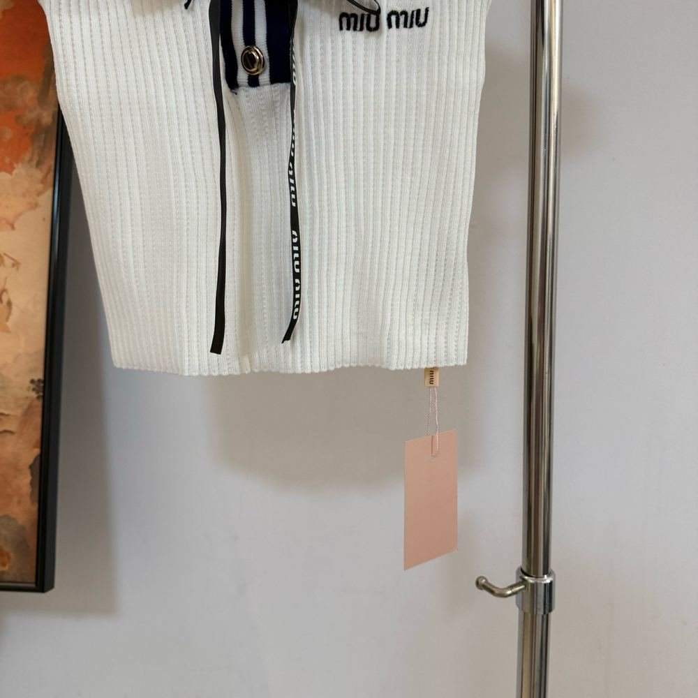 Ropa de Mujer 228